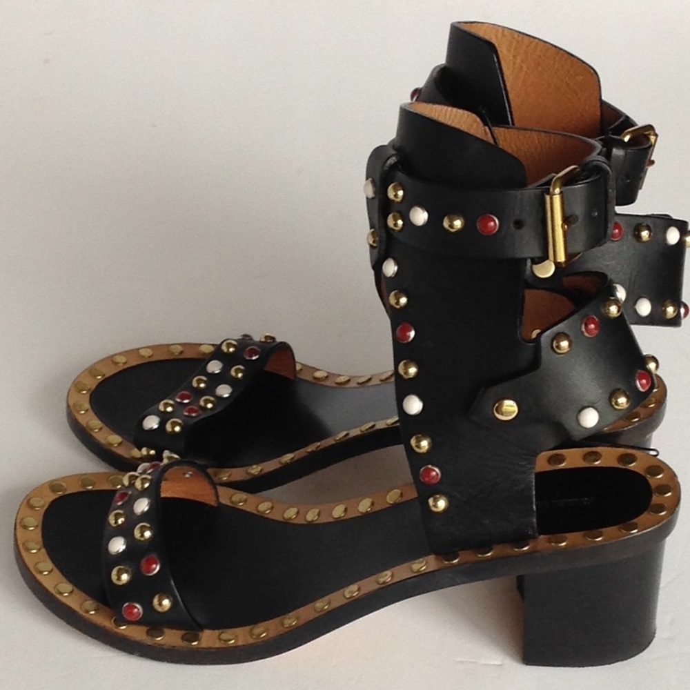 🔺♠️🔻 Isabel Marant - Leather & Studded Sandals